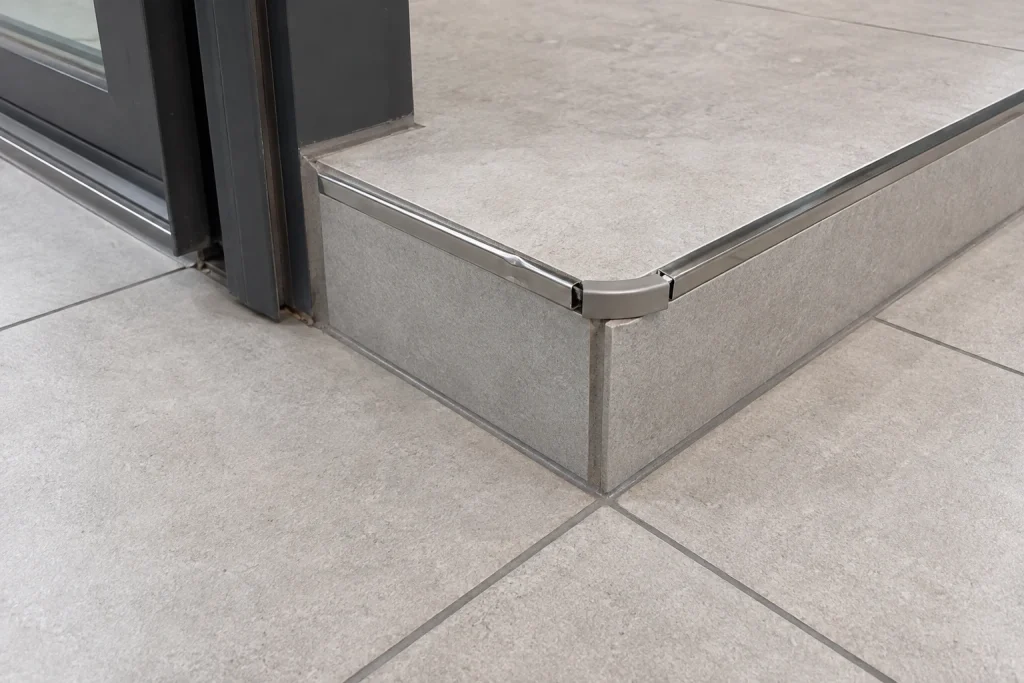 03 tile trim end corner defects